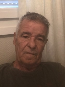 Patrick's profile, a single 68-year-old a man in Orléans