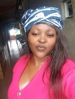 Raoule's profile, a single 32-year-old a woman in Douala