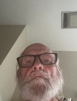 Ray's profile, a single 67-year-old a man in Valdosta