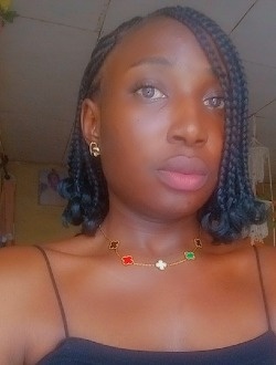 Elsy's profile, a single 27-year-old a woman in Yaoundé
