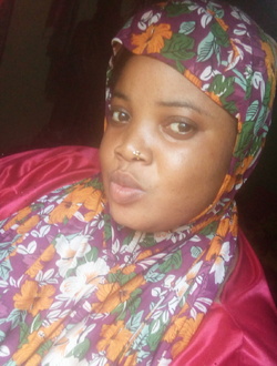 Djamila's profile, a single 19-year-old a woman in Yaoundé