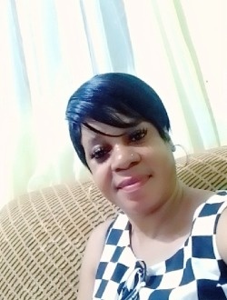 Fridoline's profile, a single 40-year-old a woman in Yaoundé