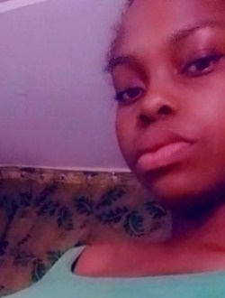 Princilia's profile, a single 26-year-old a woman in Kinshasa