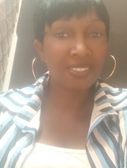 Liya's profile, a single 45-year-old a woman in Abakro