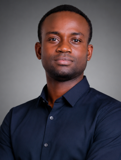 Théophile's profile, a single 29-year-old a man in Lomé