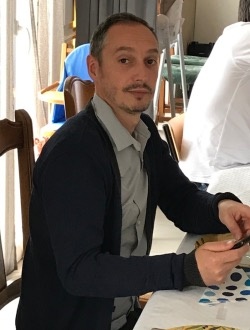 Julien's profile, a single 42-year-old a man in Caen