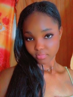 Therecia's profile, a single 20-year-old a woman in Pointe-Noire