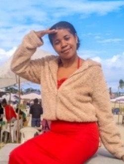 Holy's profile, a single 29-year-old a woman in Toamasina