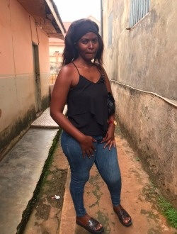 Djennika's profile, a single 29-year-old a woman in Abam