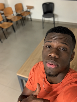 Papa's profile, a single 21-year-old a man in Dakar