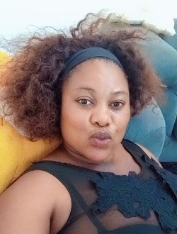 Angelyna's profile, a single 43-year-old a woman in Yaoundé