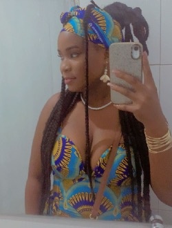 Christine's profile, a single 33-year-old a woman in Marseille