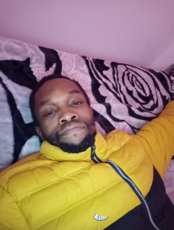 Aberniko's profile, a single 33-year-old a man in Tangero