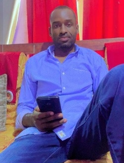 Rob's profile, a single 36-year-old a man in Yaoundé