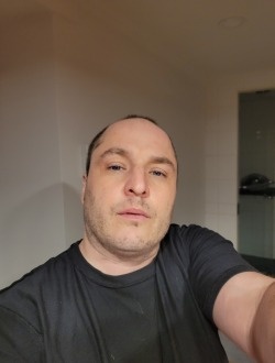 Nicolas's profile, a single 42-year-old a man in Rimouski