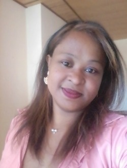 Nomena's profile, a single 38-year-old a woman in Andoharanofotsy