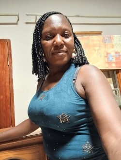 Majolie's profile, a single 48-year-old a woman in Yaoundé