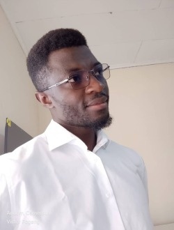 Victor's profile, a single 26-year-old a man in Bafoussam II