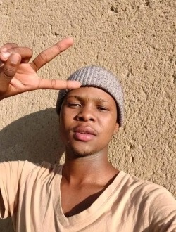 Kamogelo's profile, a single 23-year-old a man in Diepsloot