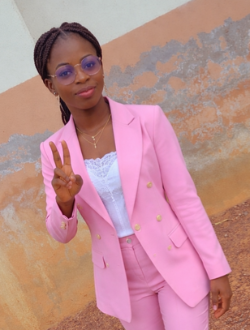 Miranda's profile, a single 18-year-old a woman in Yaoundé
