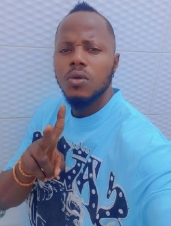 Camille's profile, a single 31-year-old a man in Cotonou