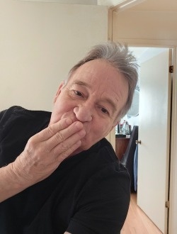 Raynald's profile, a single 64-year-old a man in Sainte-Adèle
