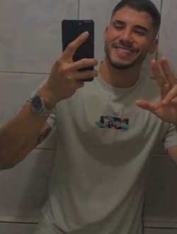 Marco's profile, a single 36-year-old a man in Paris