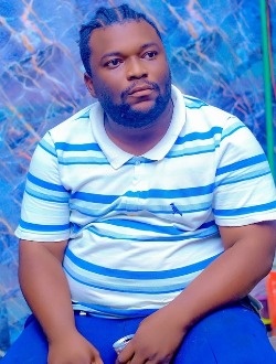 Fabrice's profile, a single 30-year-old a man in Abobo