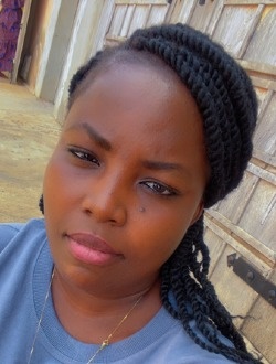 Louise's profile, a single 36-year-old a woman in Lomé