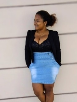 Mimiel's profile, a single 28-year-old a woman in Antananarivo