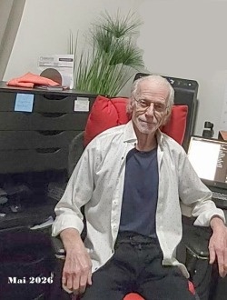 Ray's profile, a single 79-year-old a man in Laval
