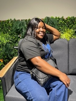 Melya's profile, a single 25-year-old a woman in Lubumbashi