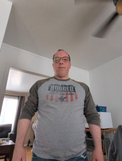 Francois's profile, a single 49-year-old a man in Longueuil