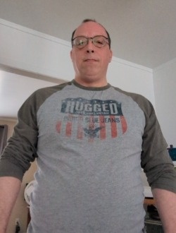 Francois's profile, a single 49-year-old a man in Longueuil