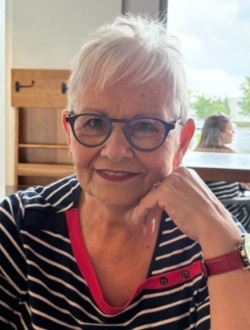 Lucie's profile, a single 72-year-old a woman in Brossard
