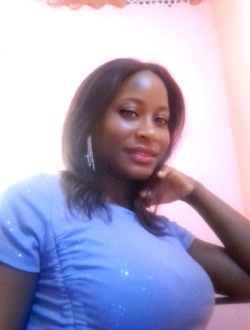 Yama's profile, a single 35-year-old a woman in Dakar