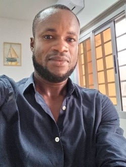 Guillaume's profile, a single 34-year-old a man in Marcory