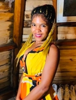 Roliah's profile, a single 29-year-old a woman in Tolia