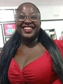 Manuella's profile, a single 24-year-old a woman in Douala