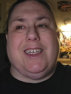 Lindsey's profile, a single 42-year-old a woman in Caruthers