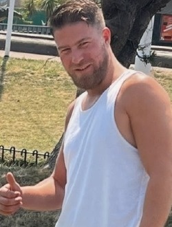Brian's profile, a single 36-year-old a man in London