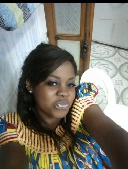 Jade's profile, a single 40-year-old a woman in Douala