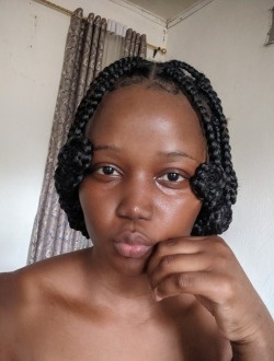 Erica's profile, a single 24-year-old a woman in Ayos
