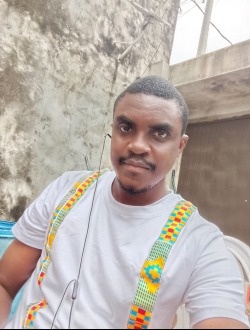 Cheickna's profile, a single 32-year-old a man in Yopougon
