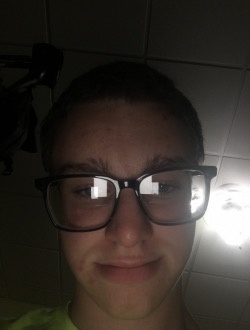 Tom's profile, a single 26-year-old a man in York