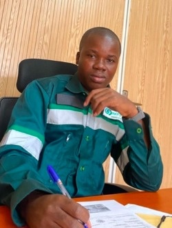 Boris's profile, a single 31-year-old a man in Abidjan