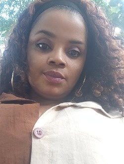 Aline's profile, a single 40-year-old a woman in Abadjin-Doumé