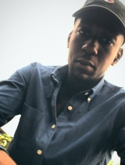 Fadil's profile, a single 28-year-old a man in Douala