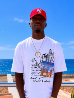 Ouelle Junior's profile, a single 31-year-old a man in Casablanca