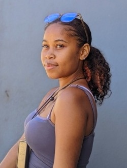 Ornella's profile, a single 21-year-old a woman in Sambava